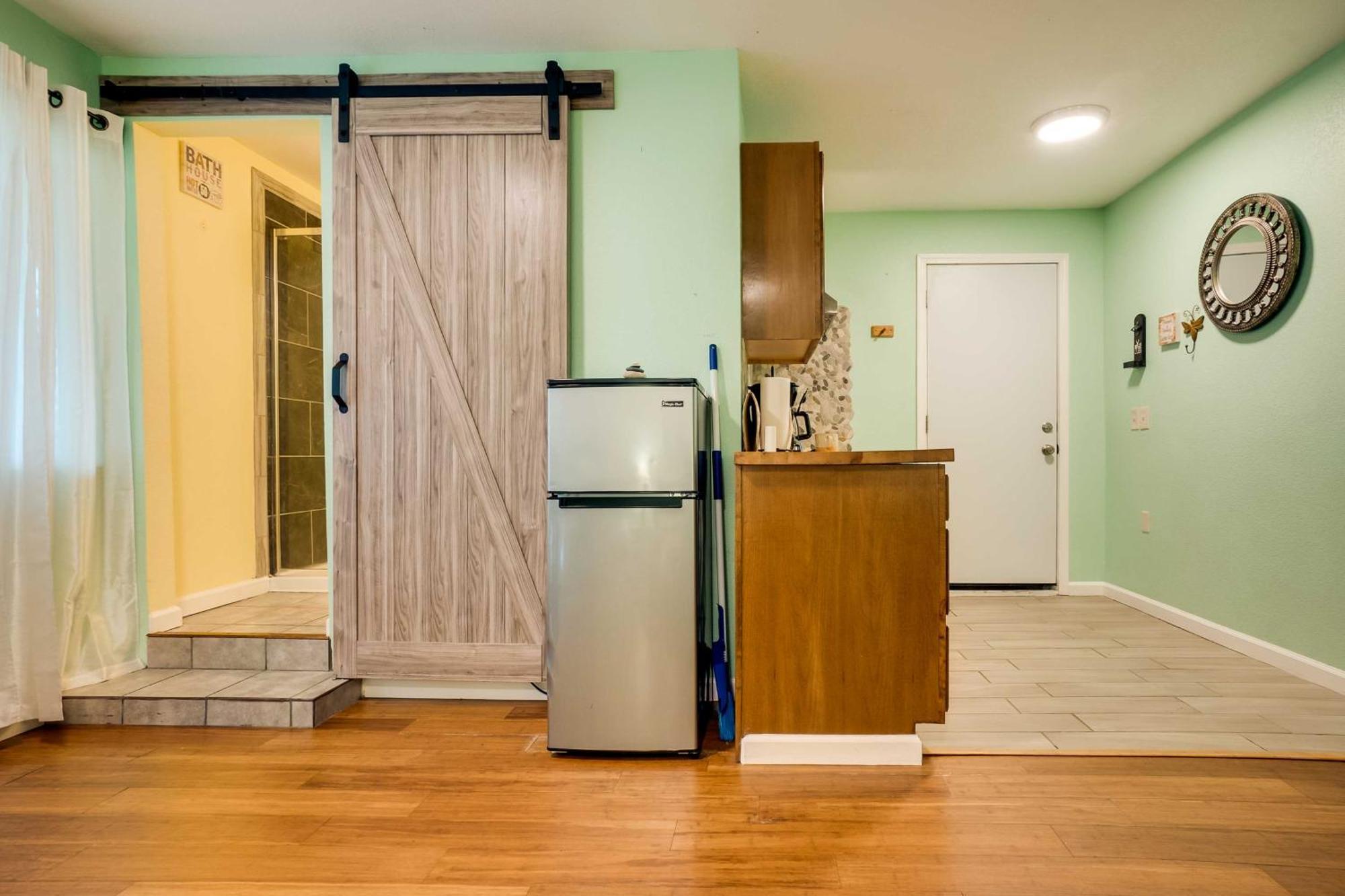 Soothing Studio With Lush Views 2 Mi To Beach! Smith River Экстерьер фото